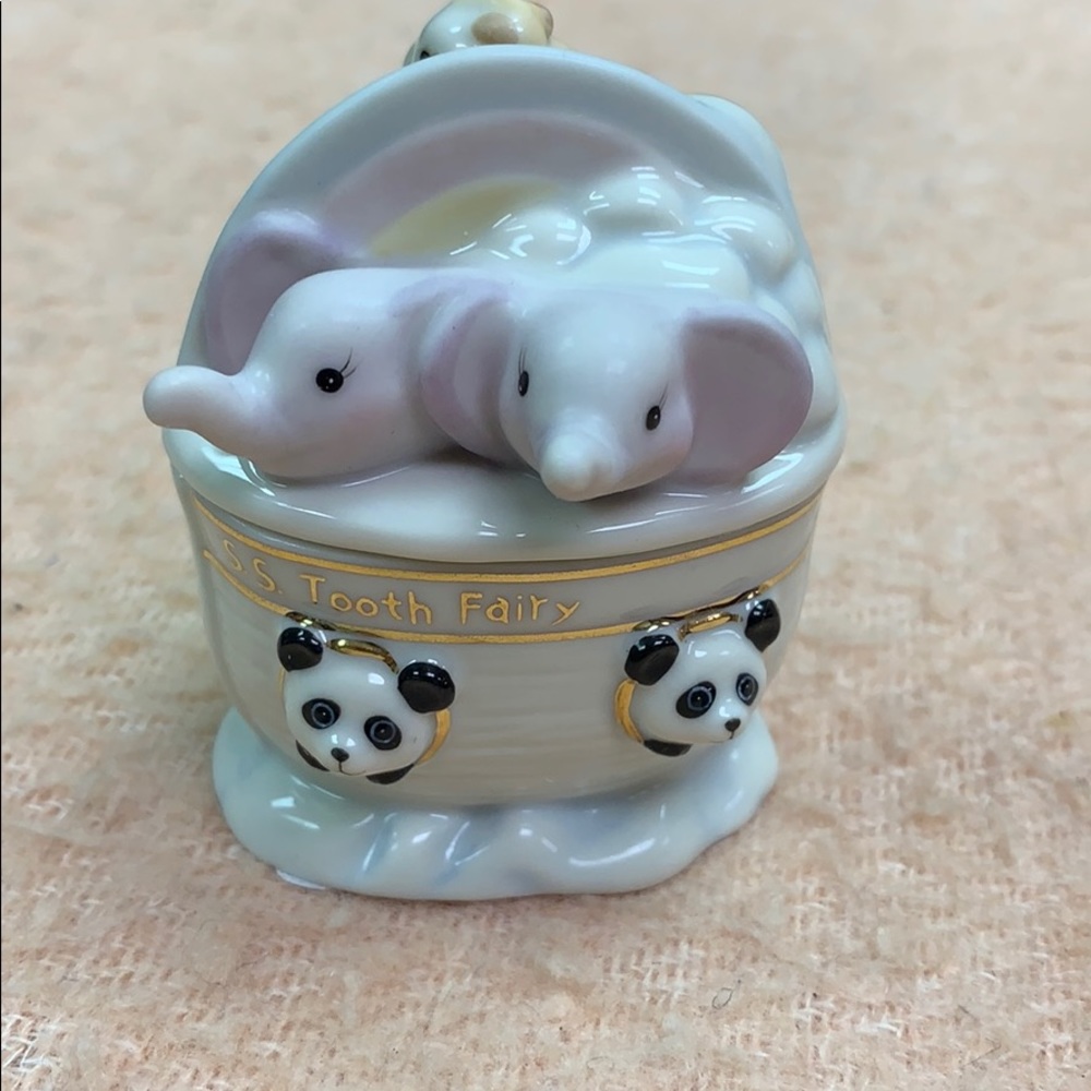 Lenox Noah’s Ark tooth fairy box